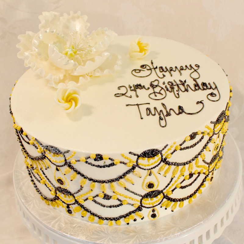 Black and Gold Art Deco Style Cake