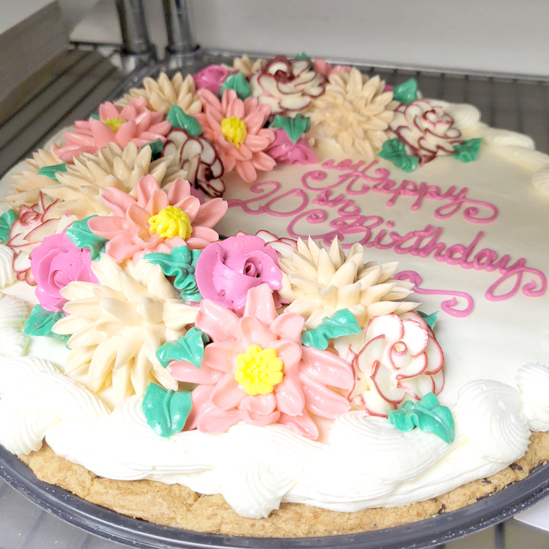 Flower Design Cookie Cake 2