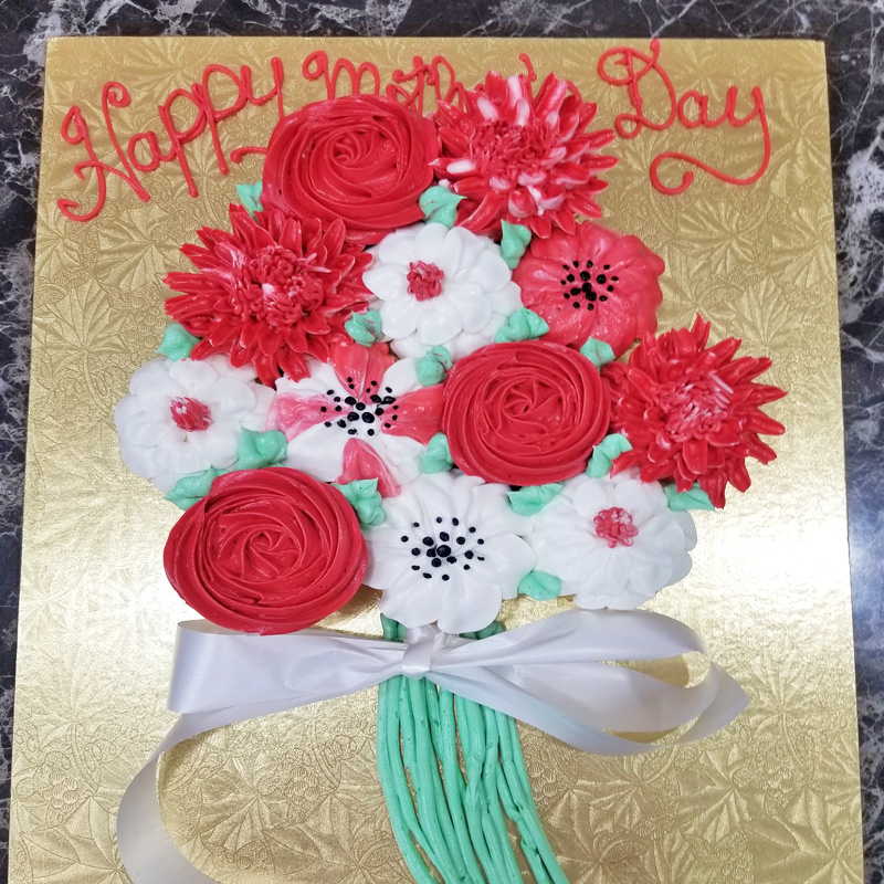 Red Flower Bouquet Cupcake Cake